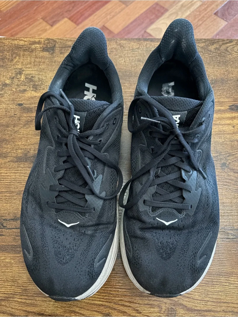 Hoka One One Clifton 10 Men's Size 11 2E Running Shoes Black/White